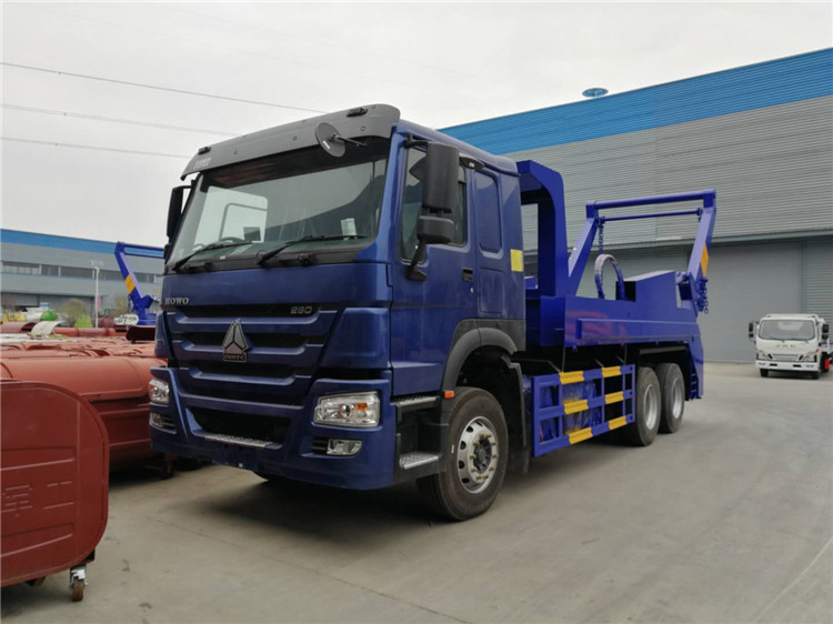 SINOTRUK HOWO Swing Arm Garbage Truck